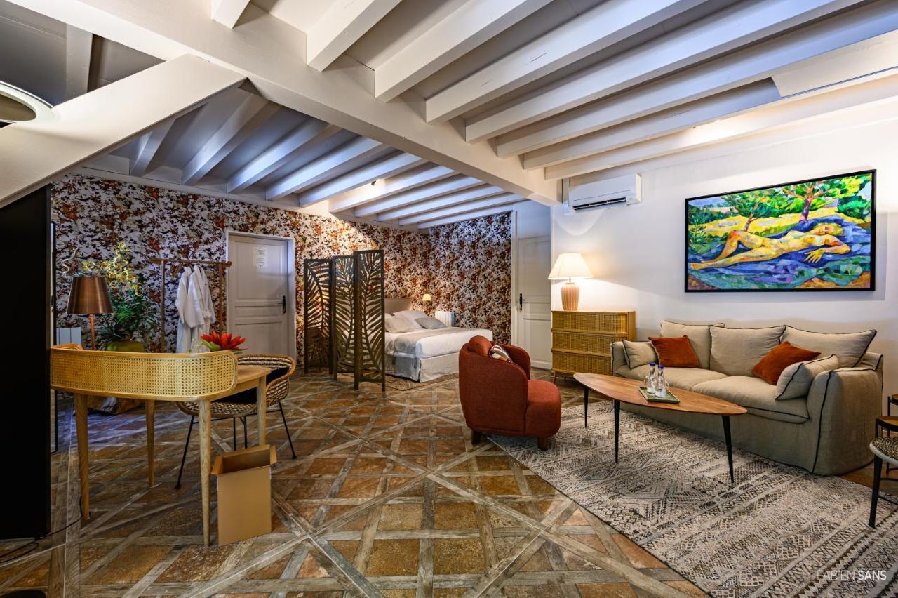 Maison D'Hotes Les Jardins Saint Eloi Le Lonzac Εξωτερικό φωτογραφία
