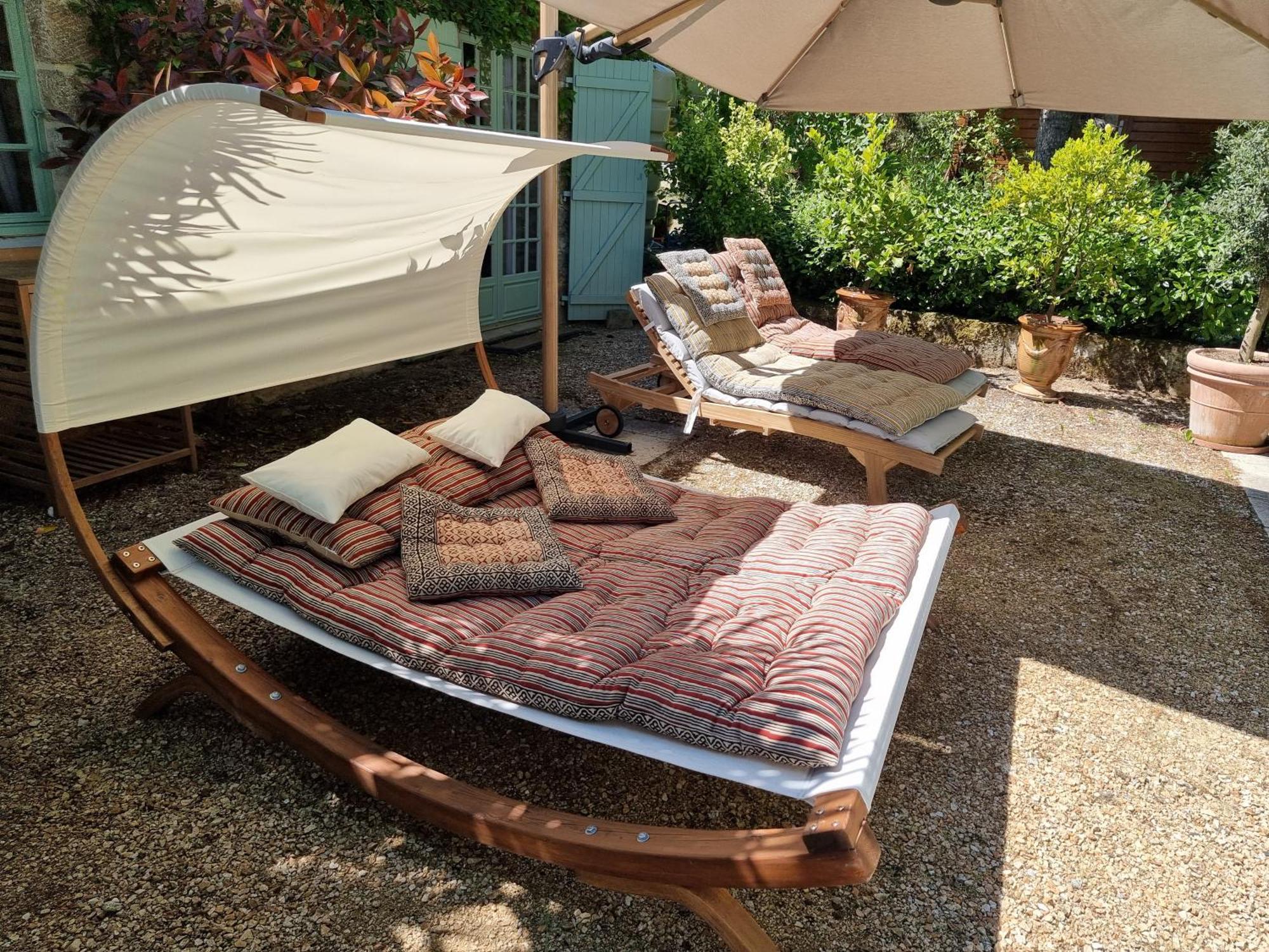 Maison D'Hotes Les Jardins Saint Eloi Le Lonzac Εξωτερικό φωτογραφία