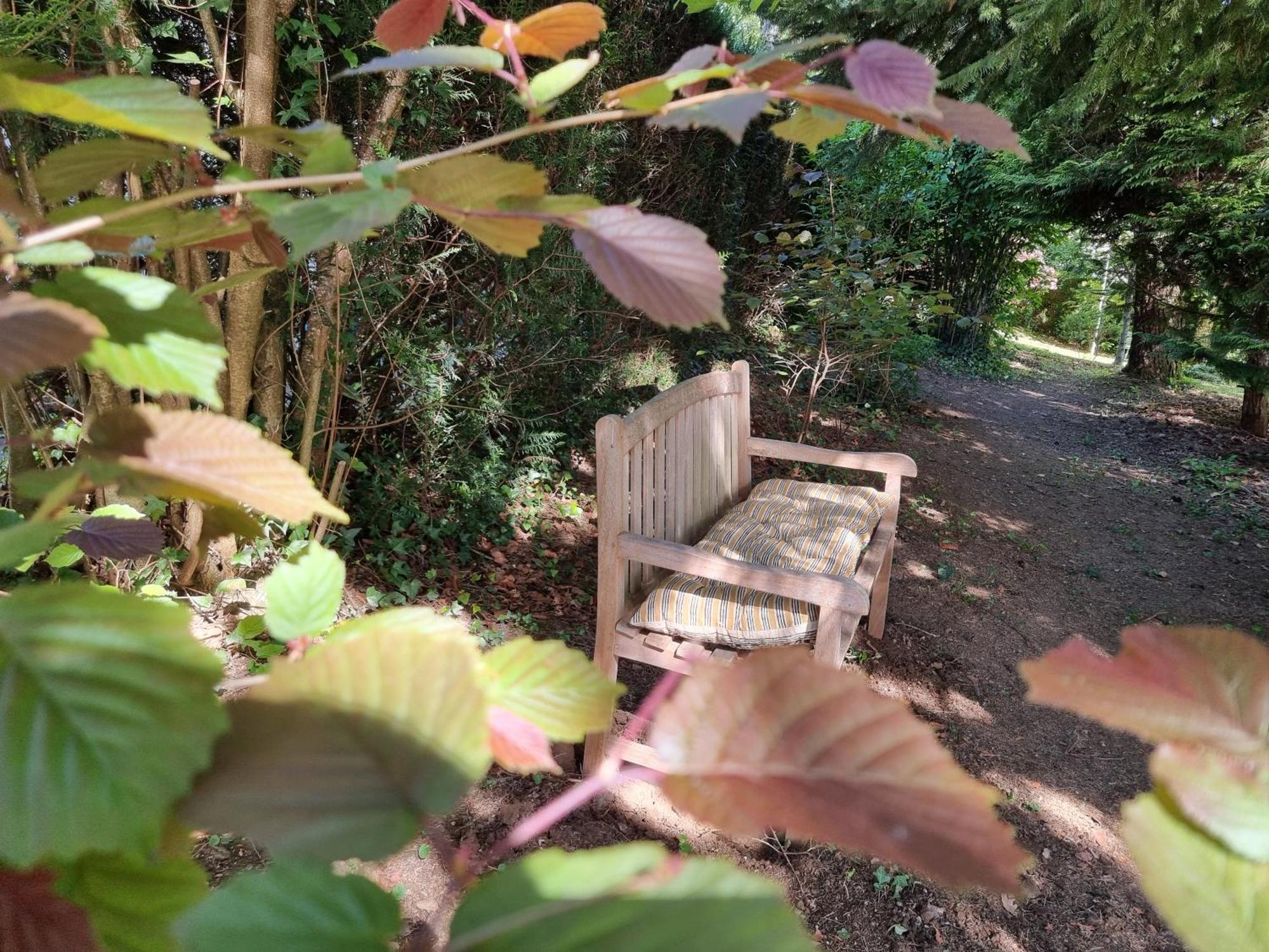 Maison D'Hotes Les Jardins Saint Eloi Le Lonzac Εξωτερικό φωτογραφία